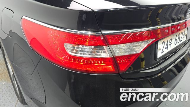 Hyundai Grandeur 2017 — photo 9