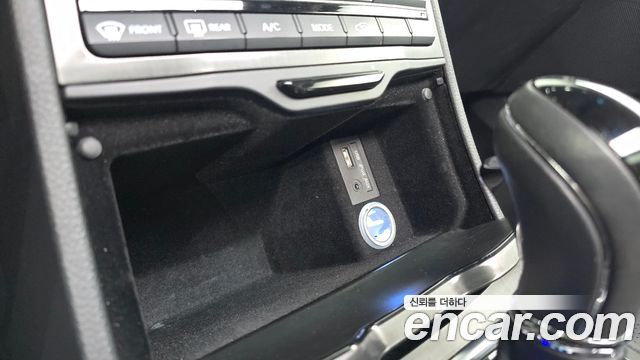 Hyundai Grandeur 2017 — photo 30