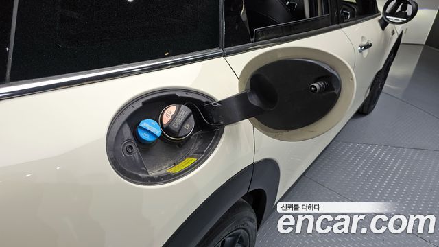 Mini Clubman 2020 — photo 29