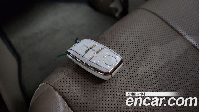 Kia Canival 2018 — photo 22
