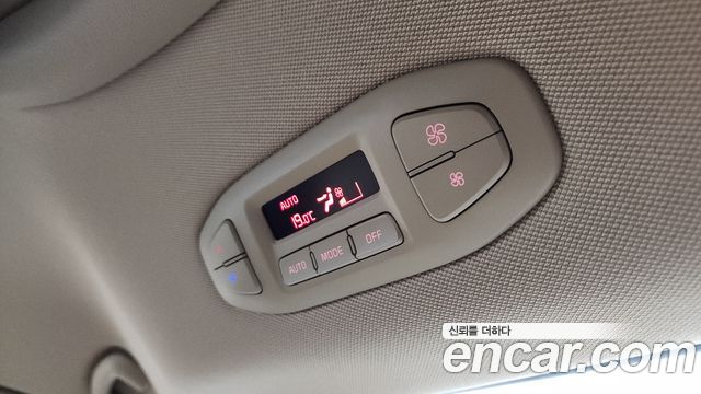 Kia Canival 2018 — photo 37