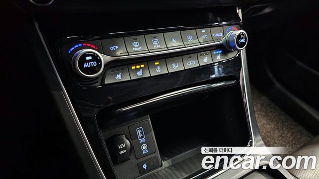Hyundai Grandeur 2018 — photo 19