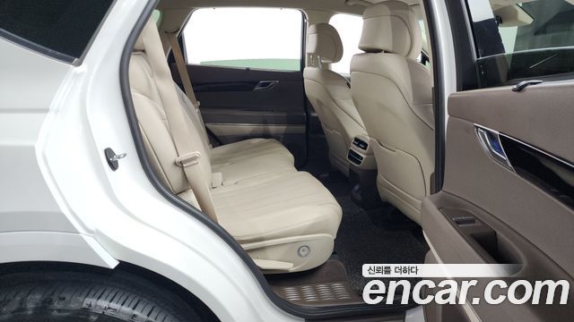 Genesis GV80 2022 — photo 12