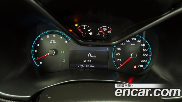 Chevrolet Korea Colorado 2020 — photo 11