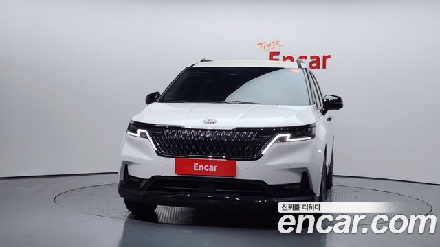 Kia Canival 2021 — photo 3