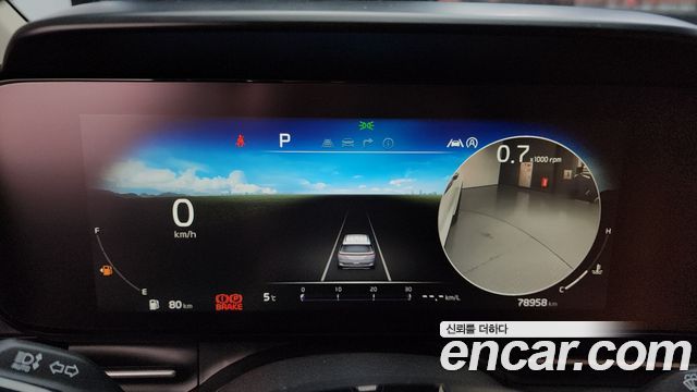 Kia Canival 2021 — photo 8