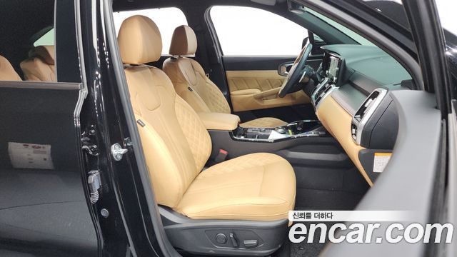 Kia Sorento 2023 — photo 11