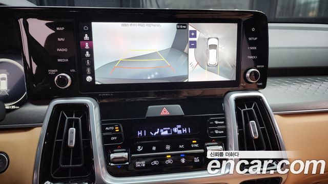 Kia Sorento 2023 — photo 15