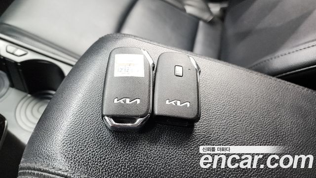 Kia Sportage 2022 — photo 18