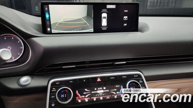 Genesis GV80 2020 — photo 15