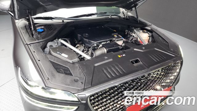 Genesis GV70 2022 — photo 6