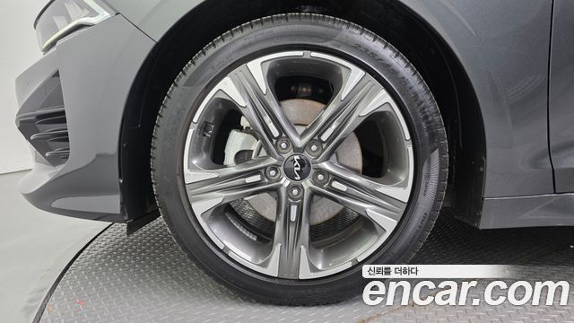 Kia K5 2023 — photo 5