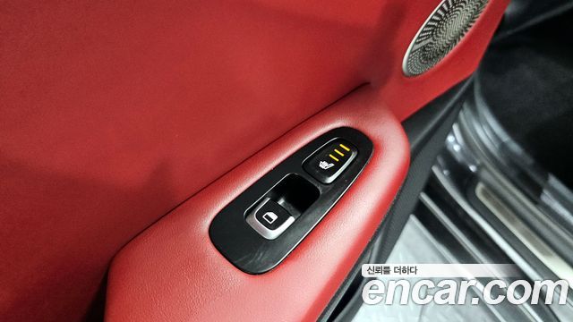 Kia Stinger 2018 — фото 20