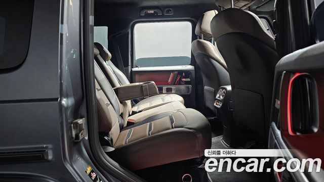 Mercedes-Benz G-Class 2021 — photo 17