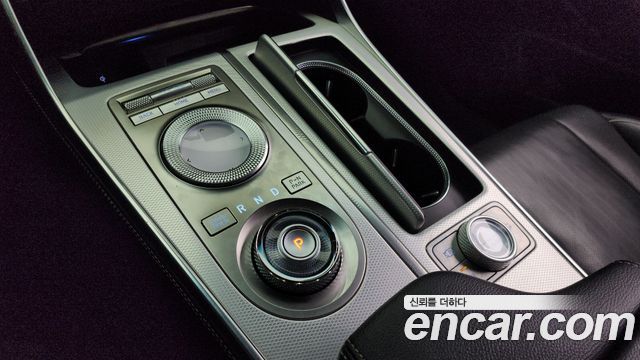 Genesis GV80 2022 — photo 8