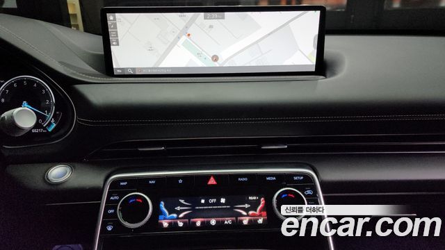 Genesis GV80 2022 — photo 14