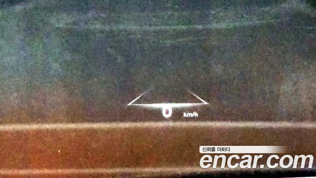 Genesis G80 2021 — photo 17