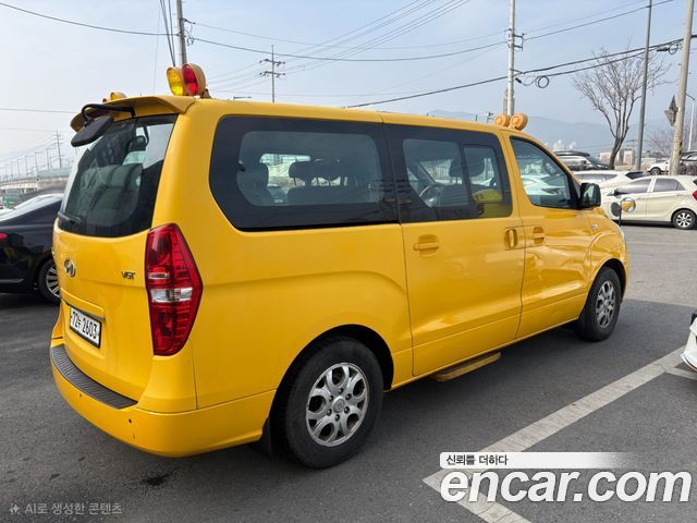 Hyundai Starex 2015 — photo 5