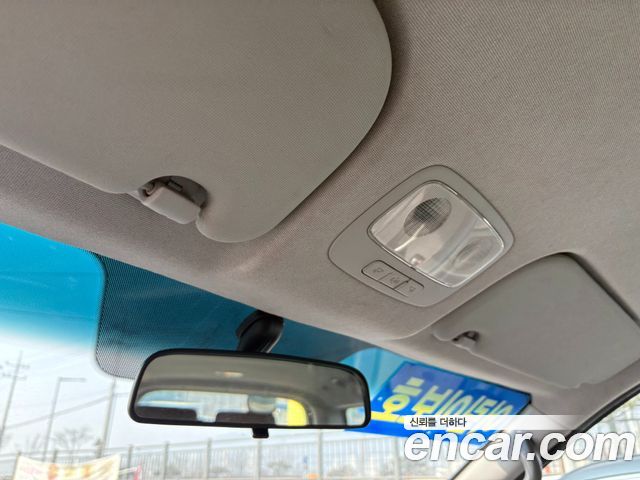Hyundai Starex 2015 — photo 13