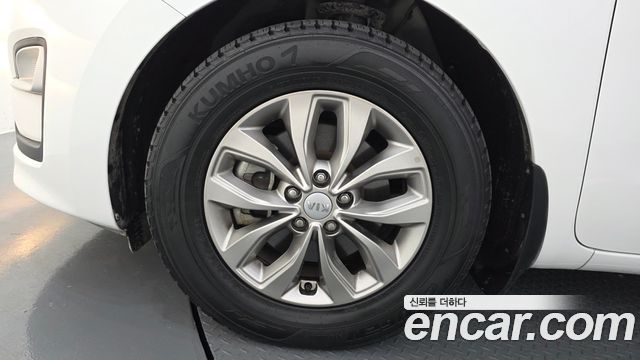 Kia Canival 2019 — photo 5