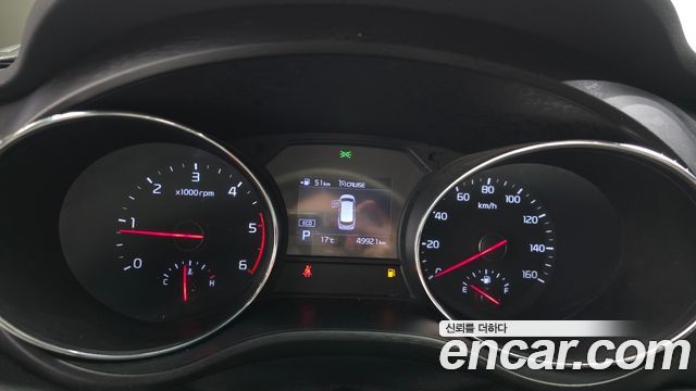 Kia Canival 2019 — photo 11