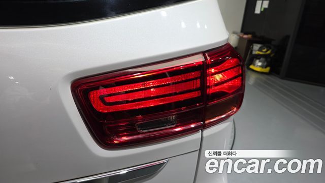 Kia Canival 2019 — photo 9