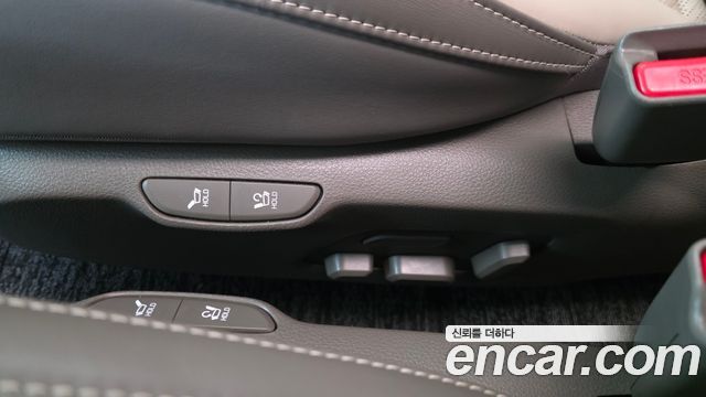 Kia Canival 2022 — photo 19