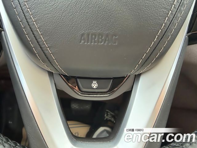 BMW 5-Series 2018 — photo 14