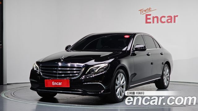Mercedes-Benz E-Class 2019 — photo 1