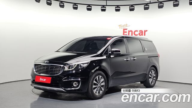 Kia Canival 2018 — photo 1