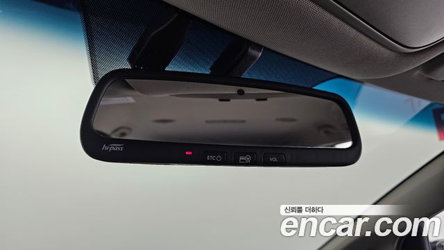 Kia Canival 2018 — photo 17