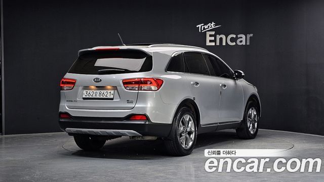 Kia Sorento 2016 — photo 2