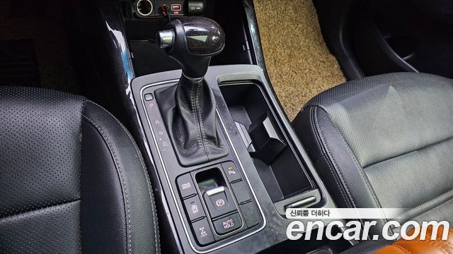 Kia Sorento 2016 — photo 12