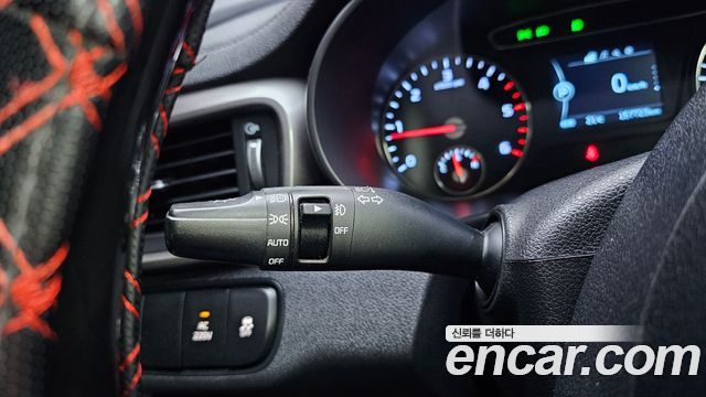 Kia Sorento 2016 — photo 23
