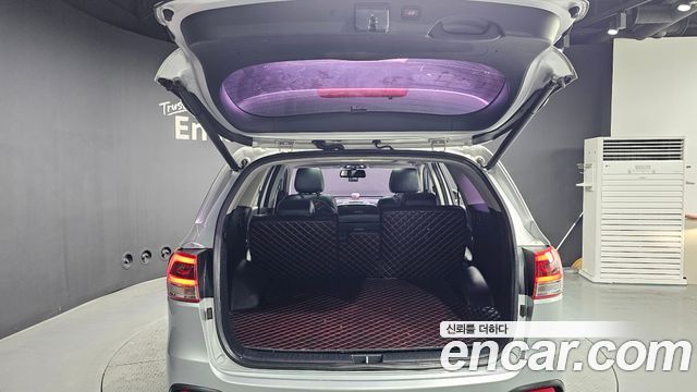 Kia Sorento 2016 — photo 26