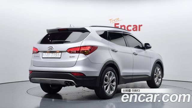 Hyundai Santafe 2015 — photo 2