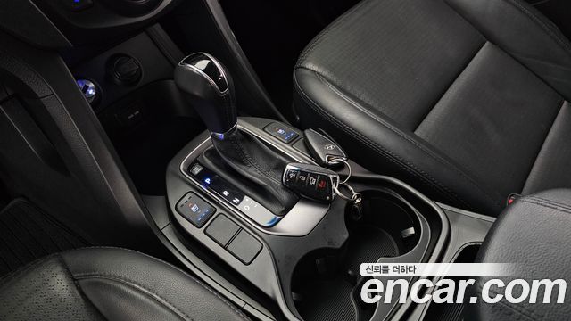 Hyundai Santafe 2015 — photo 9