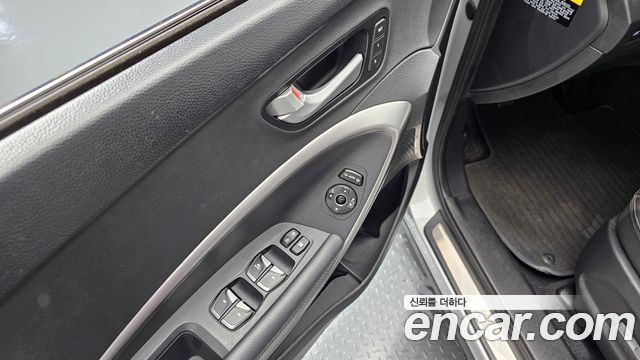 Hyundai Santafe 2015 — photo 17