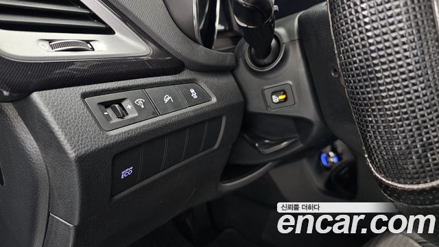 Hyundai Santafe 2015 — photo 18