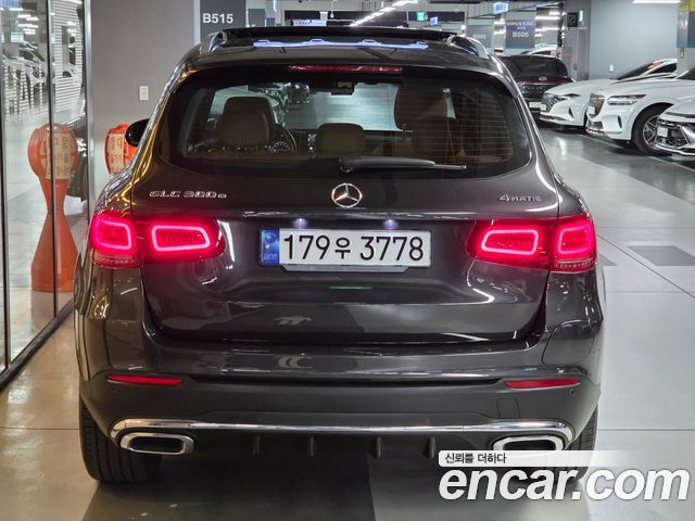Mercedes-Benz GLC-Class 2022 — photo 5
