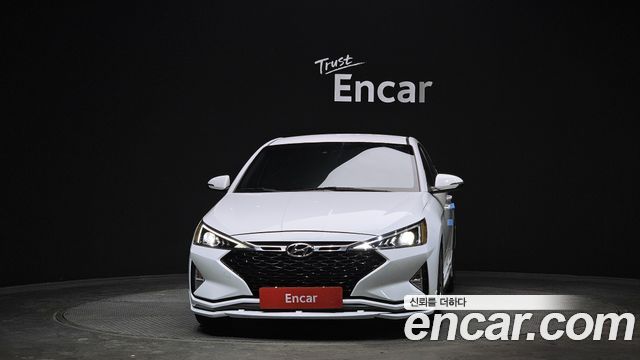 Hyundai AVANTE 2019 — photo 3