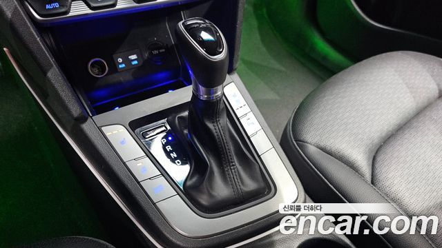 Hyundai AVANTE 2019 — photo 9
