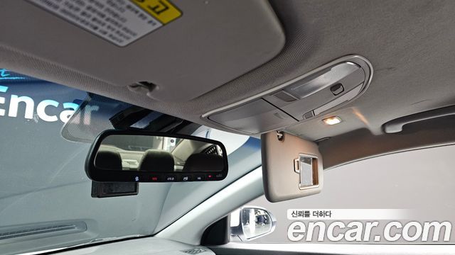 Hyundai AVANTE 2019 — photo 20