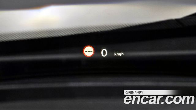 Mini Cooper Convertible 2024 — photo 16