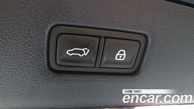 Genesis GV80 2020 — photo 29