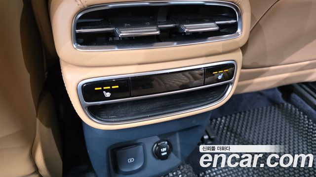 Genesis GV80 2020 — photo 31