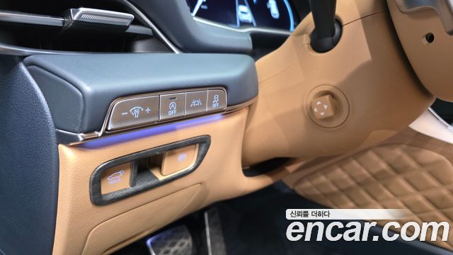 Genesis GV80 2020 — photo 32