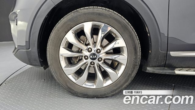 Kia Sorento 2019 — photo 5