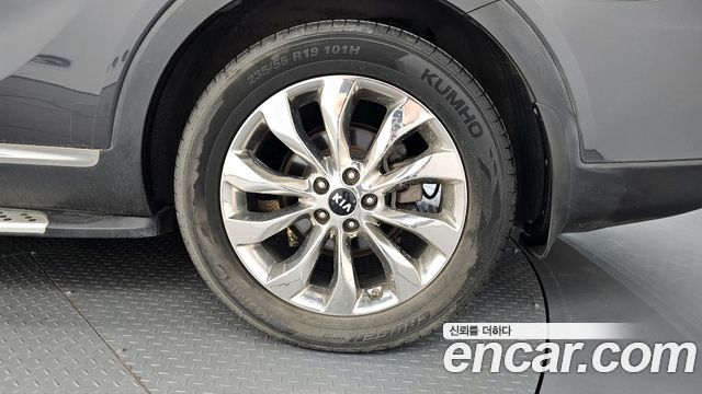 Kia Sorento 2019 — photo 7