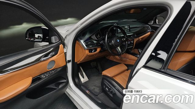 BMW X6 2017 — photo 11